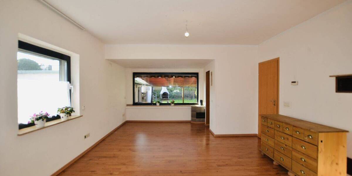 Einfamilienhaus Ratingen Tiefenbroich - 3 Zimmer, 119 m&sup2;, 349.000&euro; | Angebot:26043935