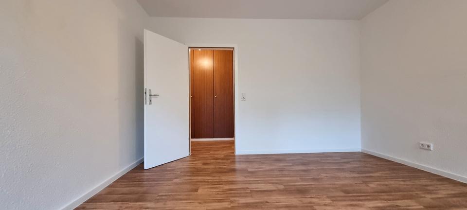 Etagenwohnung Meerbusch Necklenbroich - 2 Zimmer, 66 m&sup2;, 653&euro; | Angebot:25307482