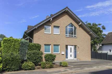 Haus Hückelhoven - 4 Zimmer, 162 m&sup2;, 495.000&euro; | Angebot:25755674