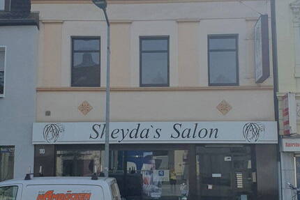 Haus Bergheim Quadrath-Ichendorf - 7 Zimmer, 310 m&sup2;, 380.000&euro; | Angebot:26190414