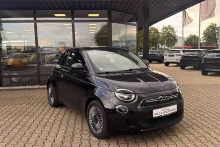 Fiat 500e 22.588 km 24.990 &euro; Jülich 52428