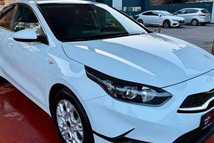 Kia ceed / Ceed 20.953 km 18.990 &euro; Düsseldorf 40589