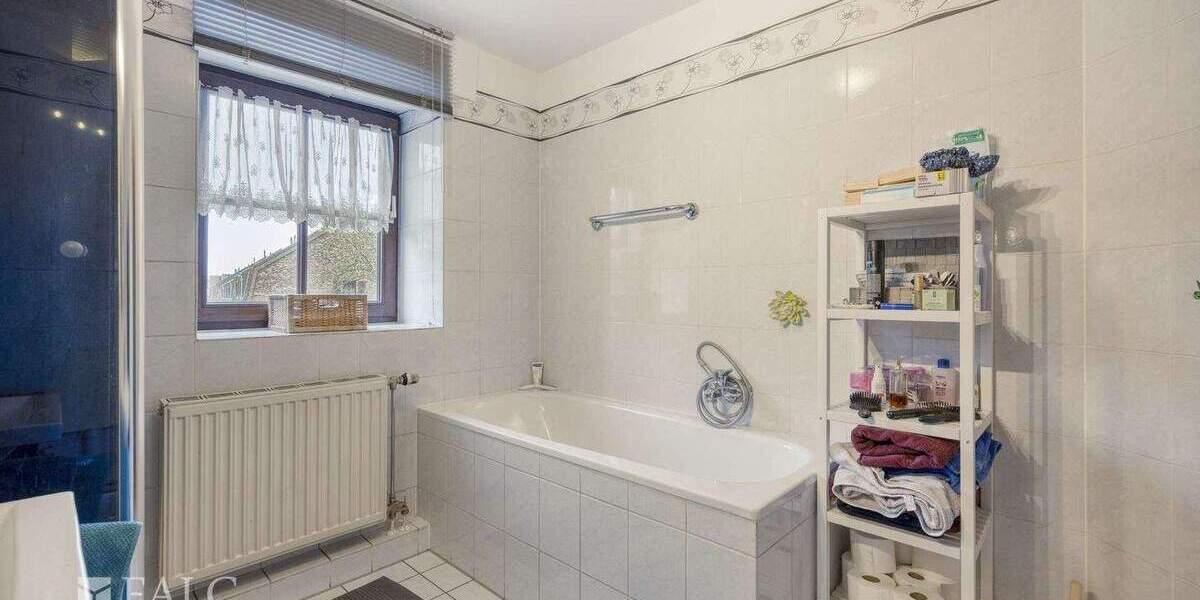 Reihenmittelhaus Bergheim Glessen Glessen - 4 Zimmer, 120 m&sup2;, 439.000&euro; | Angebot:25743073