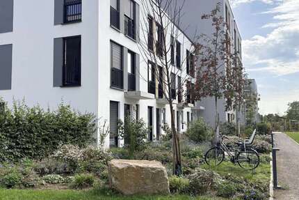 Haus Düsseldorf Heerdt - 5 Zimmer, 120 m&sup2;, 2.900&euro; | Angebot:27346582