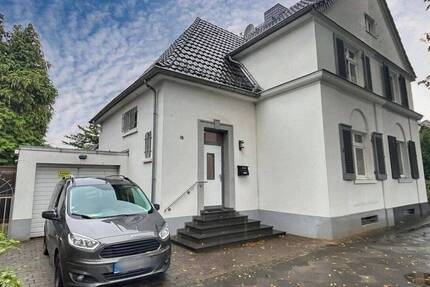 Haus Krefeld Kempener Feld/Baakeshof - 3 Zimmer, 100 m&sup2;, 315.000&euro; | Angebot:25997446