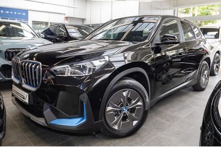 BMW iX1 44.173 km 32.990 &euro; Leverkusen 51371
