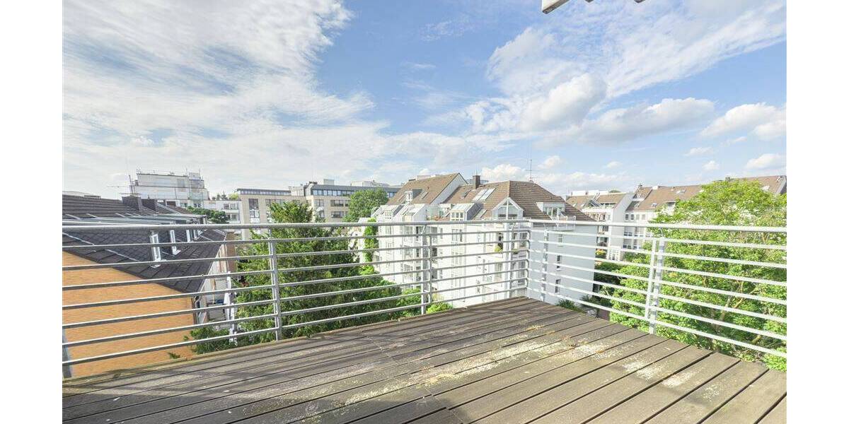 Etagenwohnung Düsseldorf Golzheim - 2 Zimmer, 359.900&euro; | Angebot:26190286