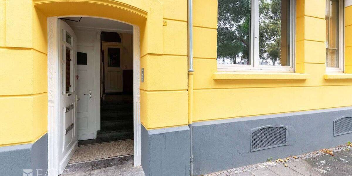 Mehrfamilienhaus, Wohnhaus Krefeld Stadtmitte - 1 Zimmer, 370 m&sup2;, 799.999&euro; | Angebot:26081937