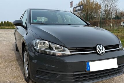 VW Golf 140.000 km 10.900 &euro; Mönchengladbach 41238