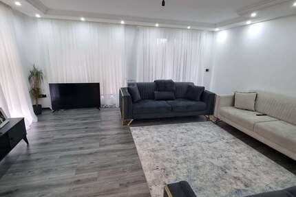 Haus Grevenbroich Neuenhausen - 6 Zimmer, 200 m&sup2;, 365.000&euro; | Angebot:23639863