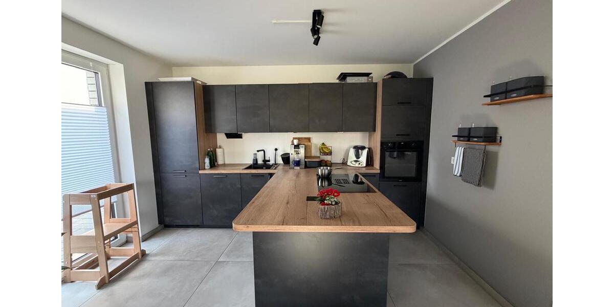 Erdgeschoßwohnung Jülich - 4 Zimmer, 110 m&sup2;, 1.840&euro; | Angebot:25640142