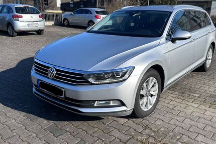 VW Passat Variant 284.800 km 8.900 &euro; Ratingen 40880