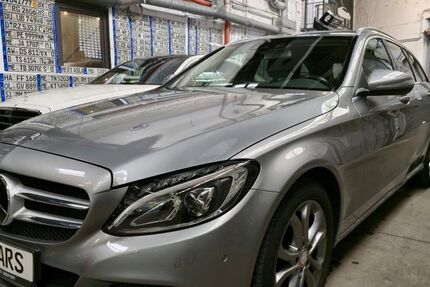 Mercedes-Benz C 220 384.000 km 7.990 &euro; Ratingen 40878