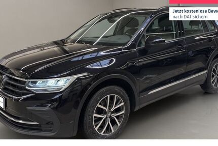 VW Tiguan 115.303 km 23.289 &euro; Krefeld 47805