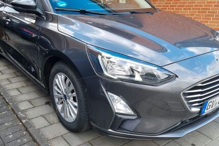 Ford Focus 50.000 km 12.500 &euro; Jüchen 41363