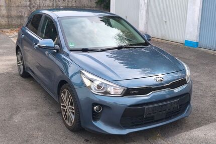 Kia Rio 83.000 km 6.500 &euro; Mönchengladbach 41189