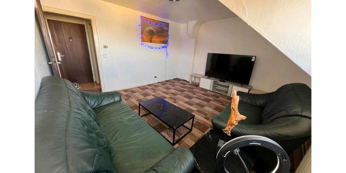 Dachgeschoßwohnung Mönchengladbach Süd - 2 Zimmer, 60 m&sup2;, 590&euro; | Angebot:25613663