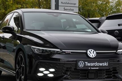 VW Golf 16.310 km 38.390 &euro; Wegberg 41844