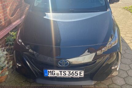 Toyota Prius 67.000 km 18.900 &euro; Mönchengladbach 41065