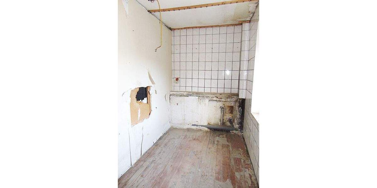 Mehrfamilienhaus, Wohnhaus Bergheim Oberaußem - 5 Zimmer, 160 m&sup2;, 189.000&euro; | Angebot:25666552