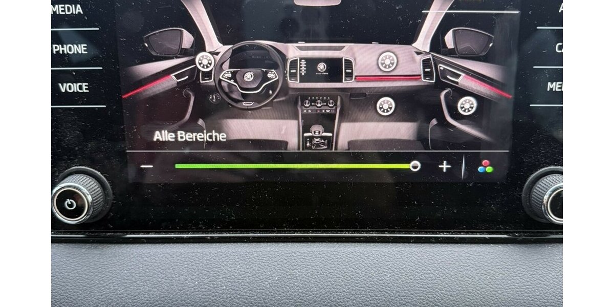 Skoda Karoq Clever/ Kamera / Virtual Cockpit / Keyless 36.000 km 24.890 &euro; Mönchengladbach 41066