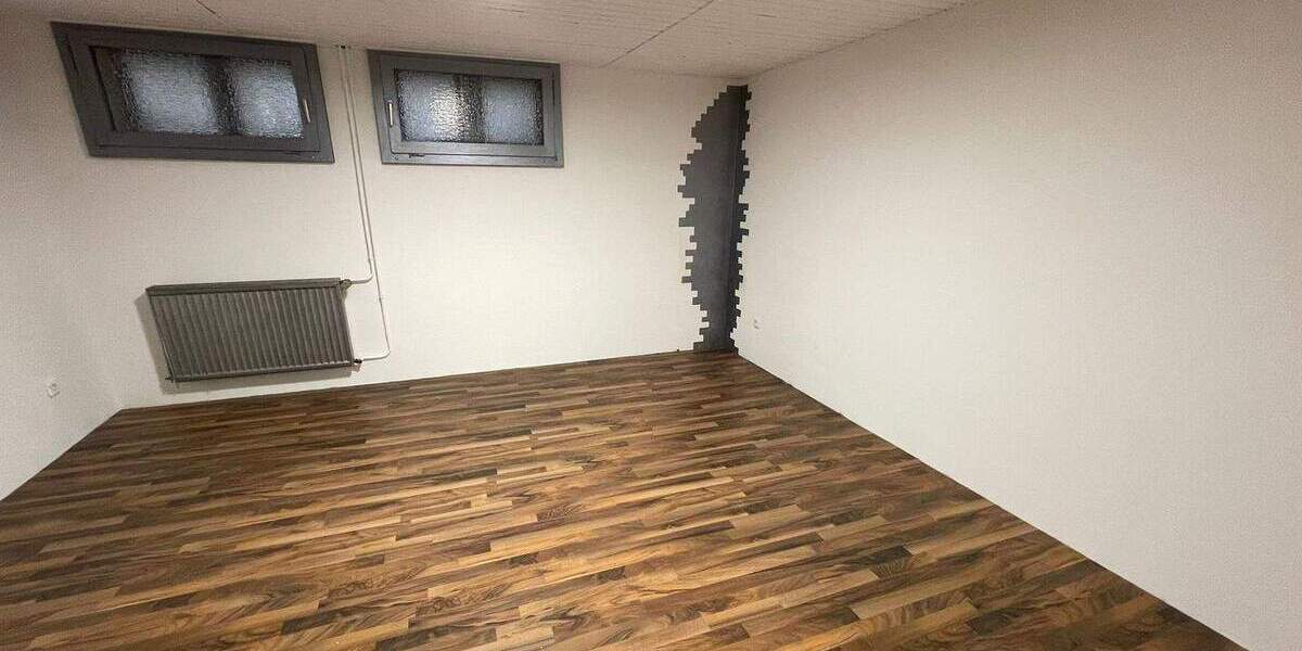 Reihenmittelhaus Mönchengladbach Wickrathberg - 3 Zimmer, 90 m&sup2;, 275.000&euro; | Angebot:25745908