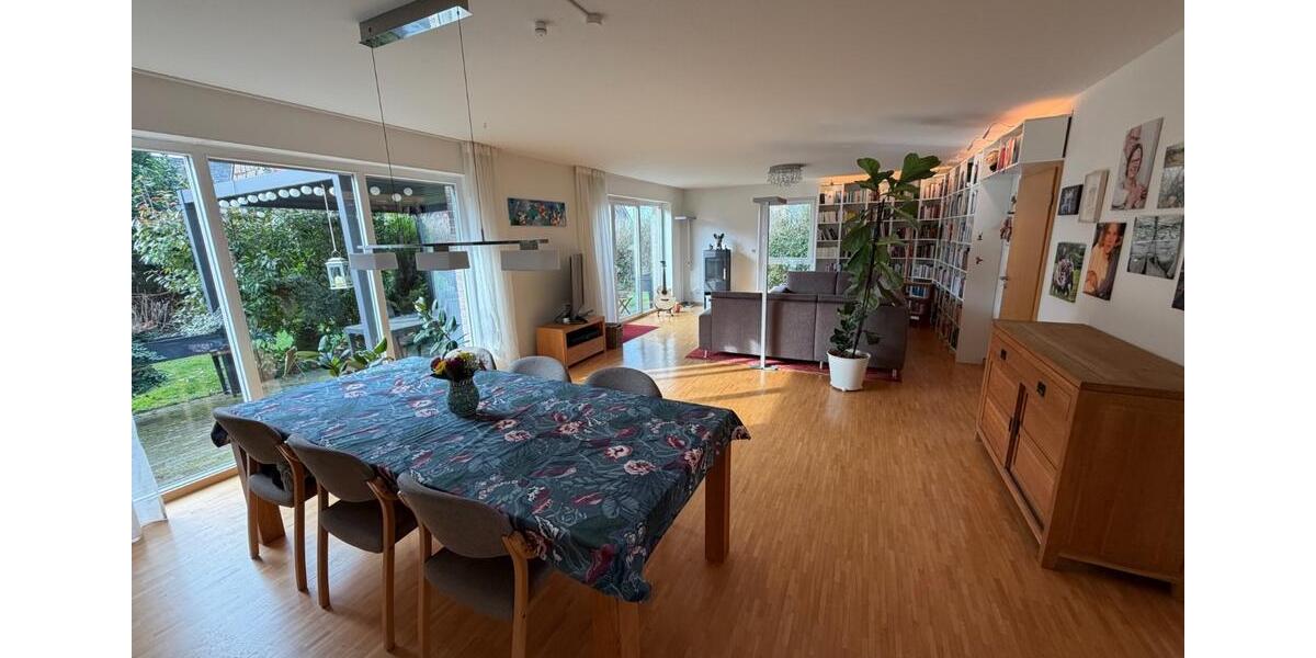 Einfamilienhaus Willich - 7 Zimmer, 199 m&sup2;, 2.250&euro; | Angebot:25268693