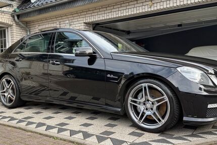 Mercedes-Benz E 63 AMG 253.000 km 19.999 &euro; Bergheim 50127