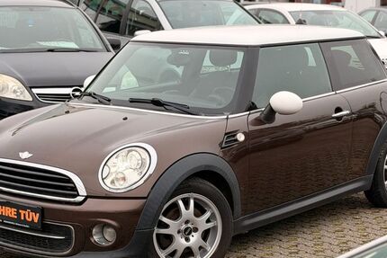Mini Cooper D 155.321 km 5.750 &euro; Mönchengladbach 41063