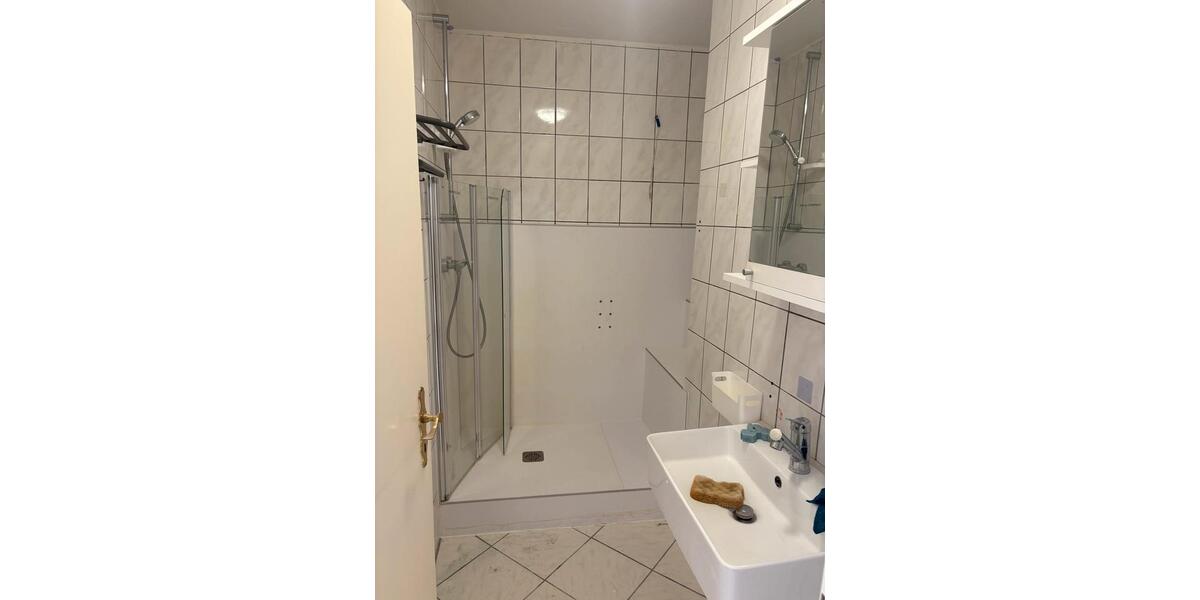 Etagenwohnung Mönchengladbach Ost - 3 Zimmer, 75 m&sup2;, 225.000&euro; | Angebot:27298935