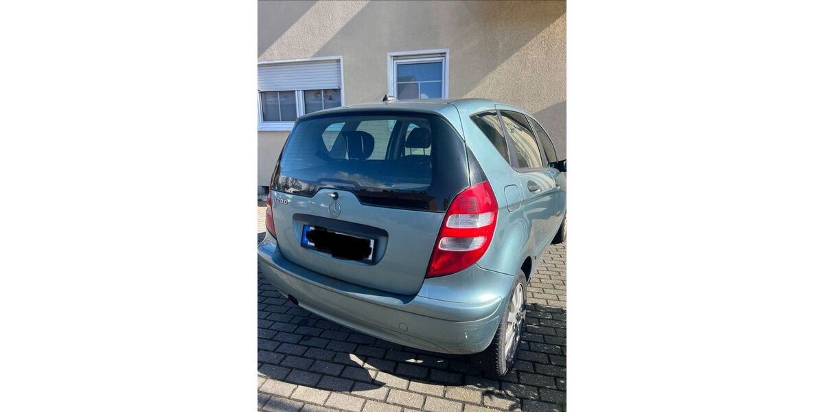 Mercedes-Benz A 200 255.400 km 600 &euro; Elsdorf 50189