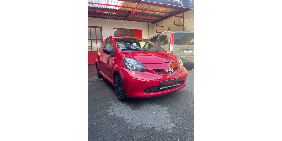 Toyota Aygo (X) 185.285 km 1.400 &euro; Kerpen 50169