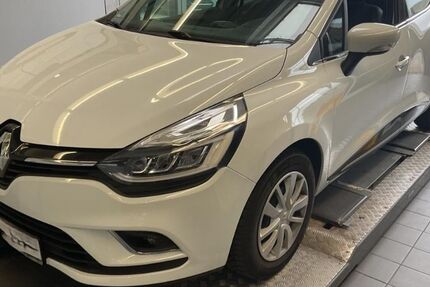 Renault Clio 82.269 km 8.450 &euro; Langenfeld 40764