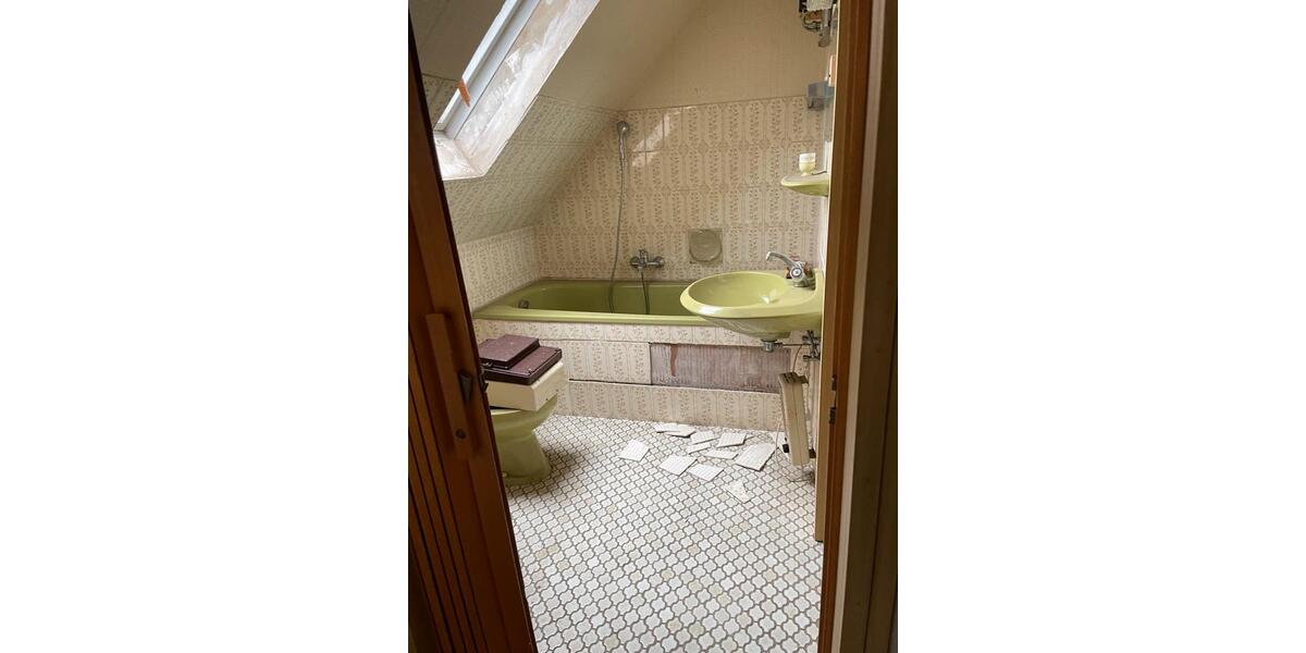 Doppelhaushälfte Dormagen - 5 Zimmer, 130 m&sup2;, 250.000&euro; | Angebot:26144259