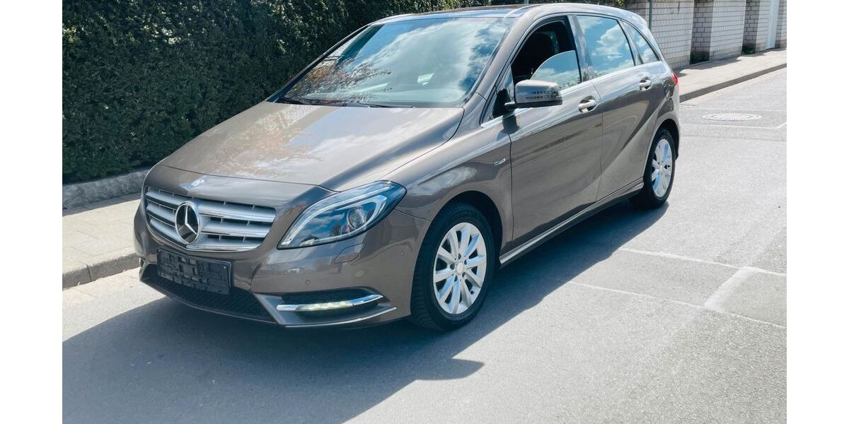 Mercedes-Benz B 180 87.000 km 11.500 &euro; Willich 47877
