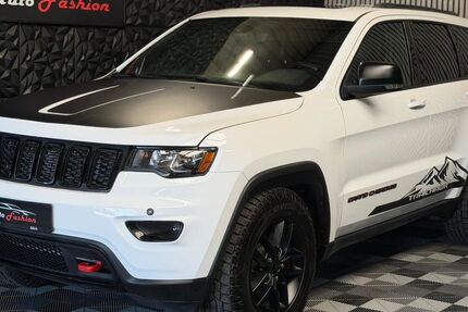 Jeep Grand Cherokee 61.000 km 29.800 &euro; Jülich 52428