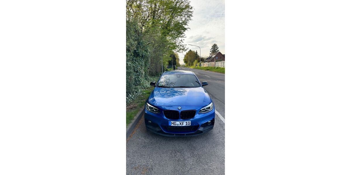 BMW 225 160.000 km 20.900 &euro; Mönchengladbach 40165
