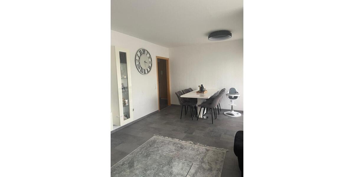 Etagenwohnung Dormagen Hackenbroich - 3 Zimmer, 78 m&sup2;, 189.000&euro; | Angebot:26102298