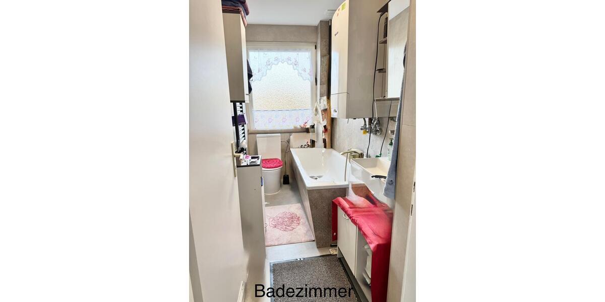 Etagenwohnung Mönchengladbach Nord - 3 Zimmer, 64 m&sup2;, 160.000&euro; | Angebot:25942182