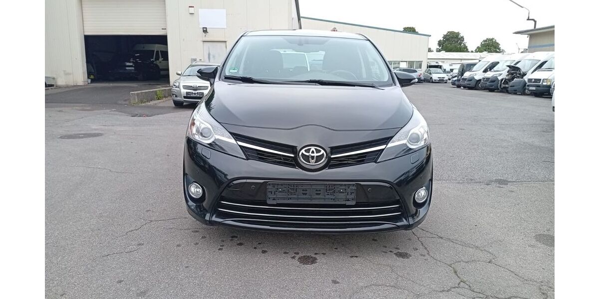 Toyota Verso 169.000 km 7.000 &euro; Mönchengladbach 41065