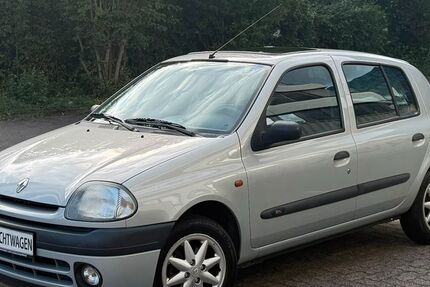 Renault Clio 150.000 km 1.450 &euro; Neuss 41460
