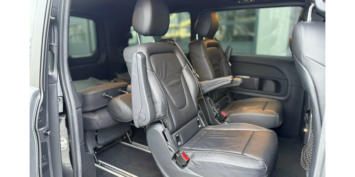 Mercedes-Benz V 300 d Lang / AMG Paket / 4MATIC / Leder / AHK 70.000 km 54.490 &euro; Mönchengladbach 41066