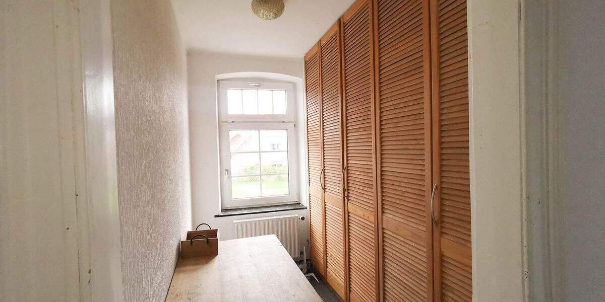 Bauernhaus, Landhaus Hückelhoven - 8 Zimmer, 304 m&sup2;, 667.000&euro; | Angebot:25680500