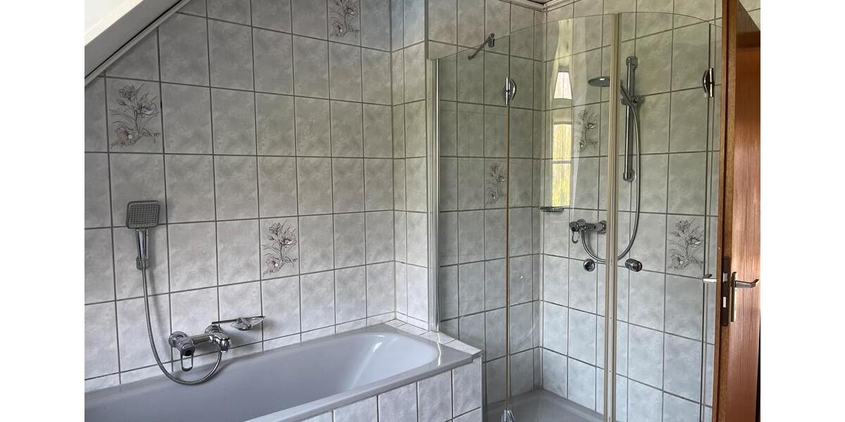 Reihenhaus Dormagen - 3 Zimmer, 124 m&sup2;, 480.000&euro; | Angebot:26261190