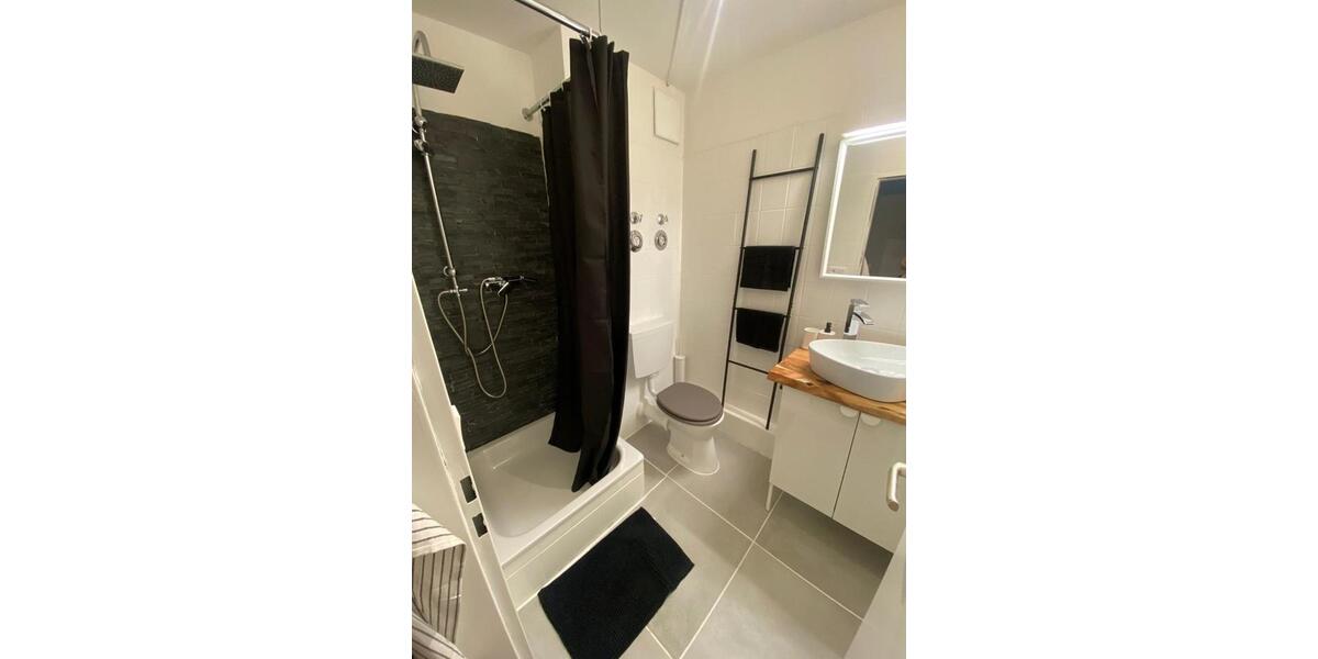 Etagenwohnung Düsseldorf Stadtbezirk 8 - 1 Zimmer, 30 m&sup2;, 510&euro; | Angebot:26049206