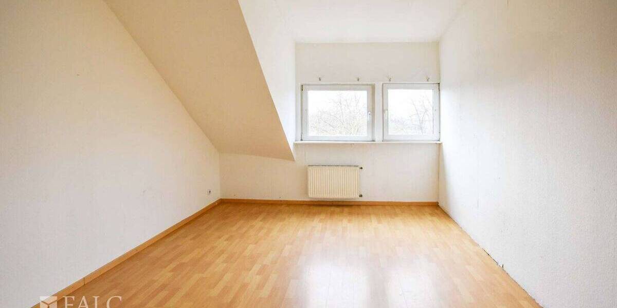 Mehrfamilienhaus, Wohnhaus Krefeld Stadtmitte - 1 Zimmer, 370 m&sup2;, 799.999&euro; | Angebot:26081937