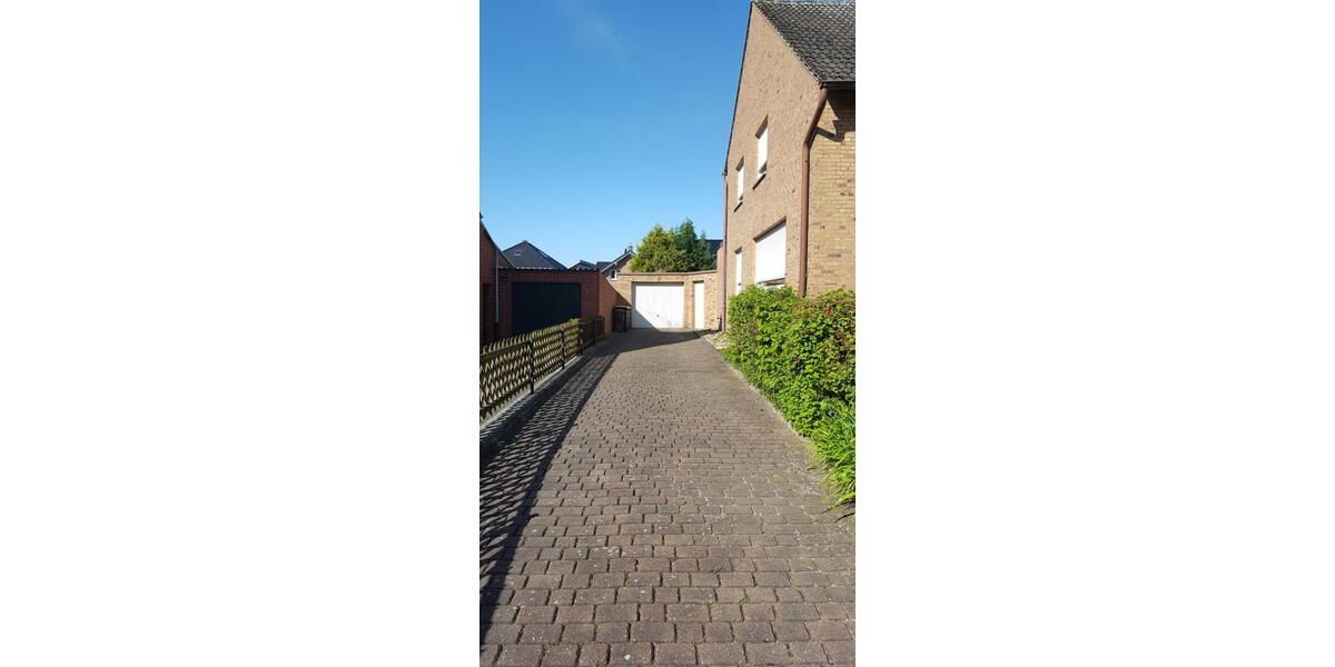 Einfamilienhaus Hückelhoven - 5 Zimmer, 126 m&sup2;, 349.000&euro; | Angebot:25839882