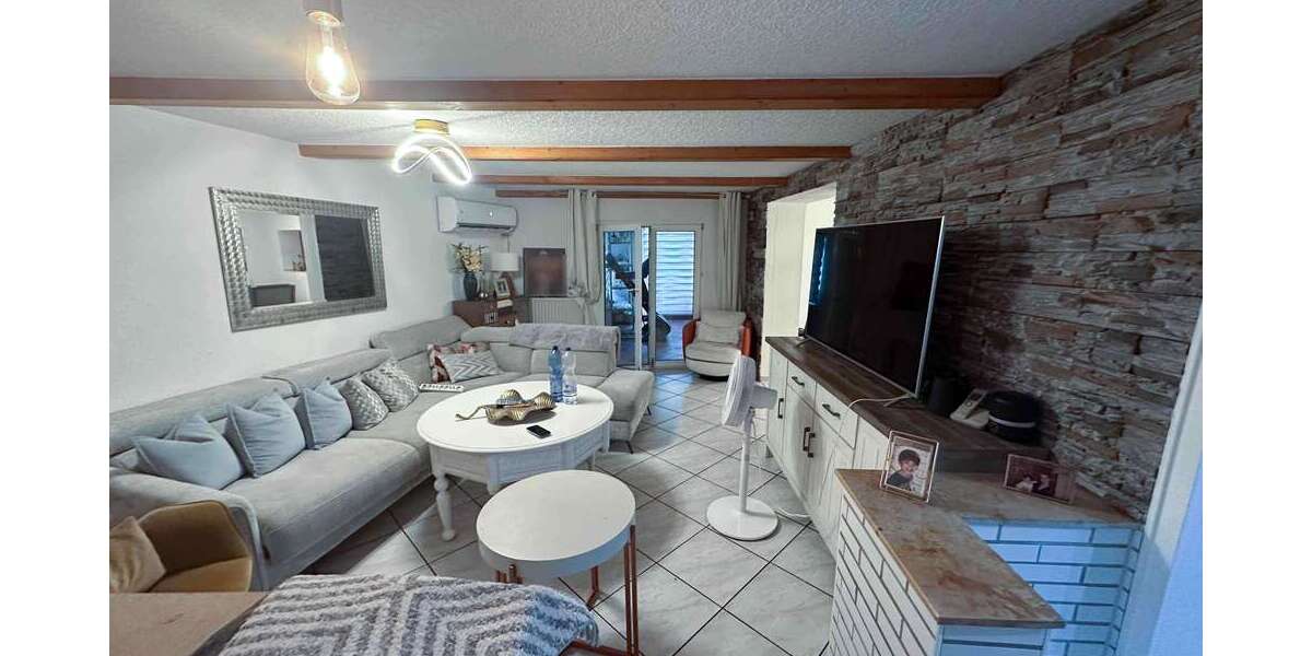 Einfamilienhaus Düsseldorf Stadtbezirk 8 - 10 Zimmer, 194 m&sup2;, 520.000&euro; | Angebot:26990962
