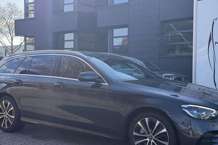 Mercedes-Benz E 300 59.500 km 37.950 &euro; Krefeld 47805