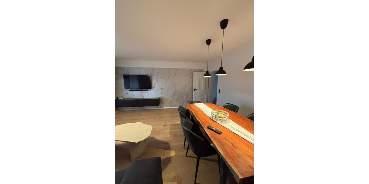 Etagenwohnung Bergheim - 2 Zimmer, 66 m&sup2;, 1.280&euro; | Angebot:25968661